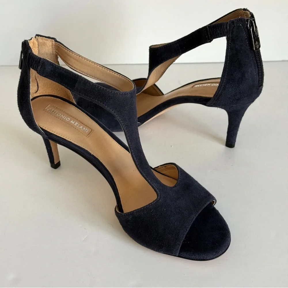 Antonio Melani T-Strap Kitten Heels Blue Velvet Heeled Sandals Size 7M